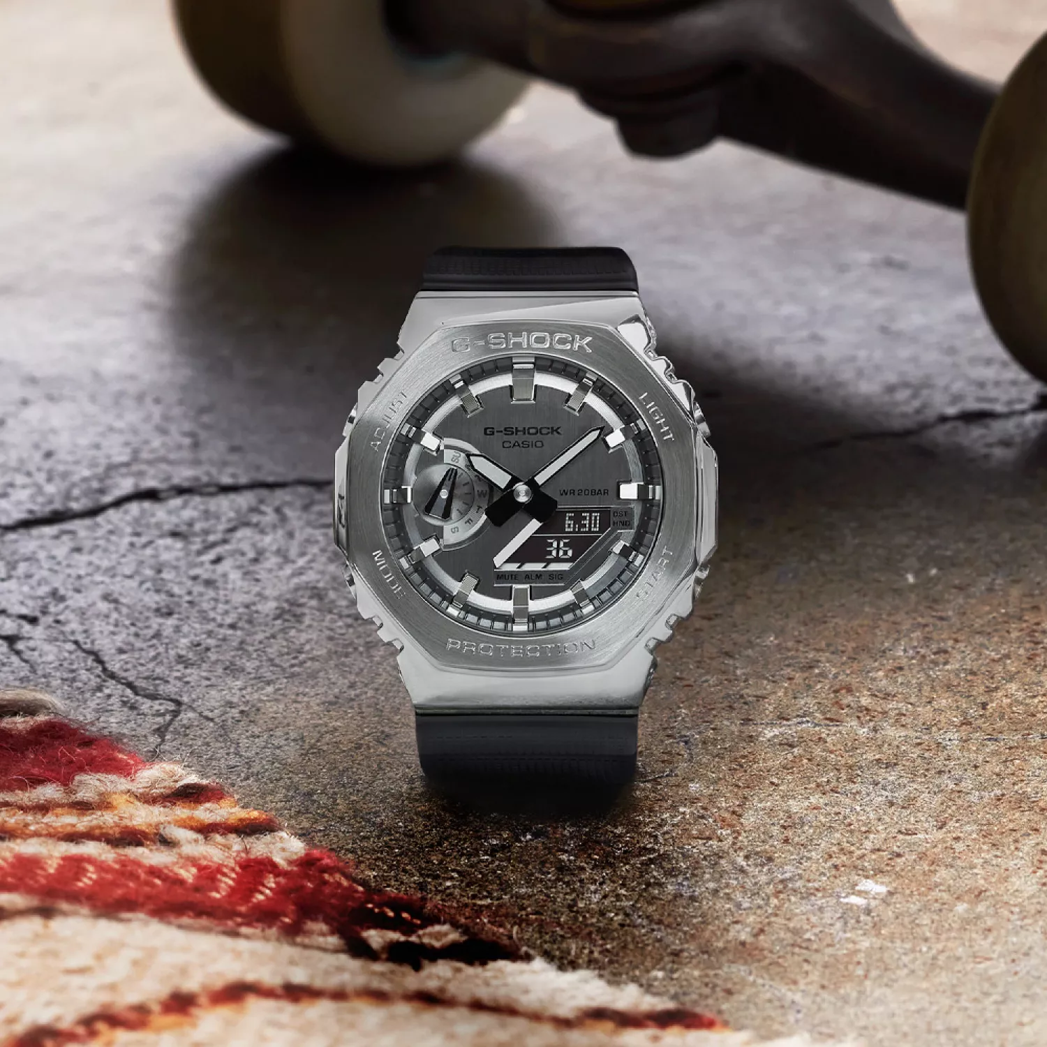 Montre G-Shock Casio GM-2100MCL-7ER - Métal & Résine, étanche 20 Bar - Neuf Avec Boîte